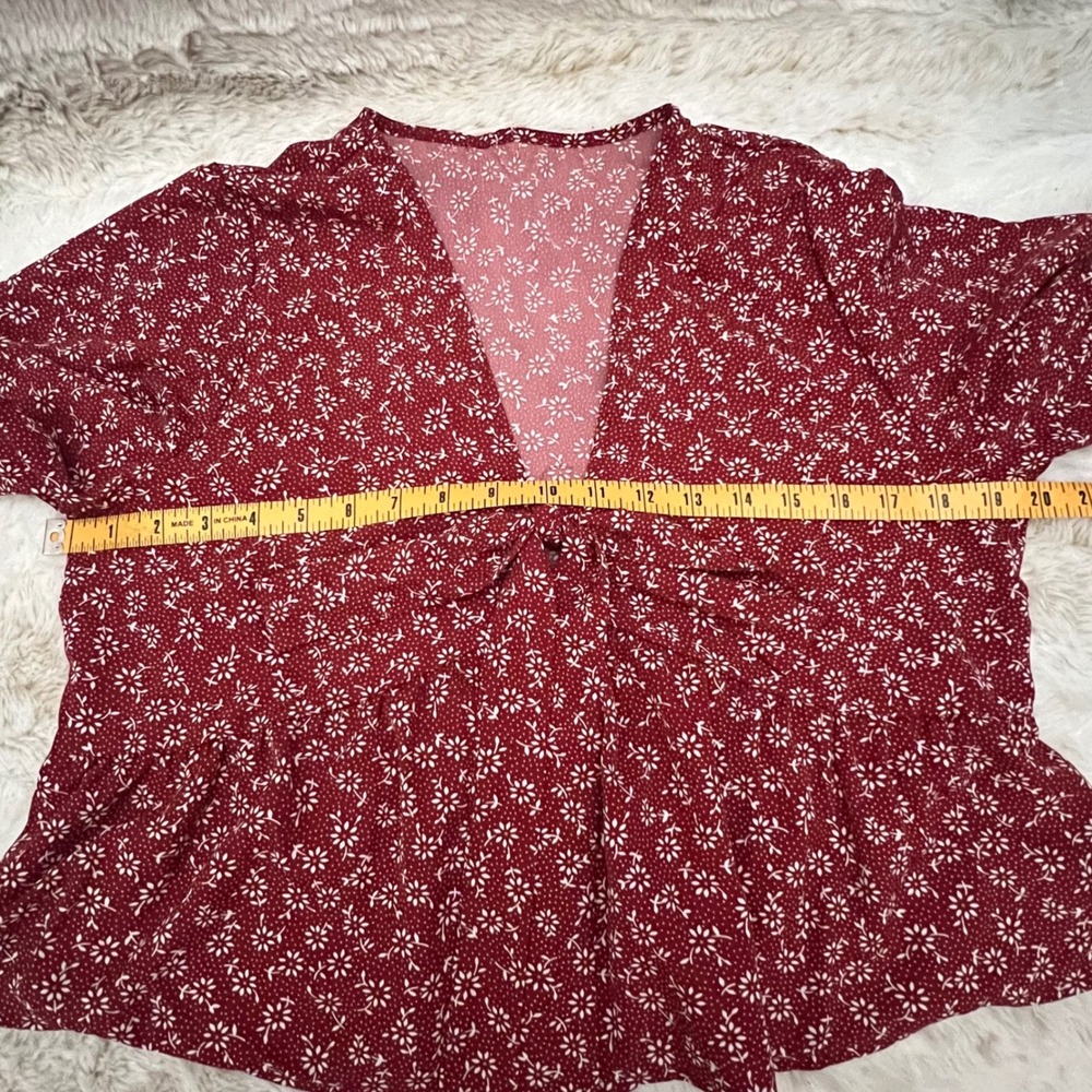 Floral Top Burgundy Red White Peplum Blouse Bow Tie Short Sleeve‎  Women's Sz L - Picture 7 of 10